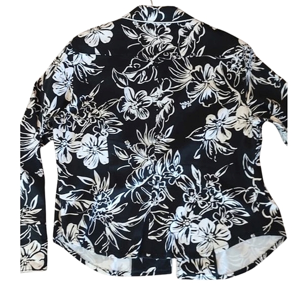 Black White Tropical Print Cotton Shirt Jacket| 14P | Nygard - Picture 5 of 13